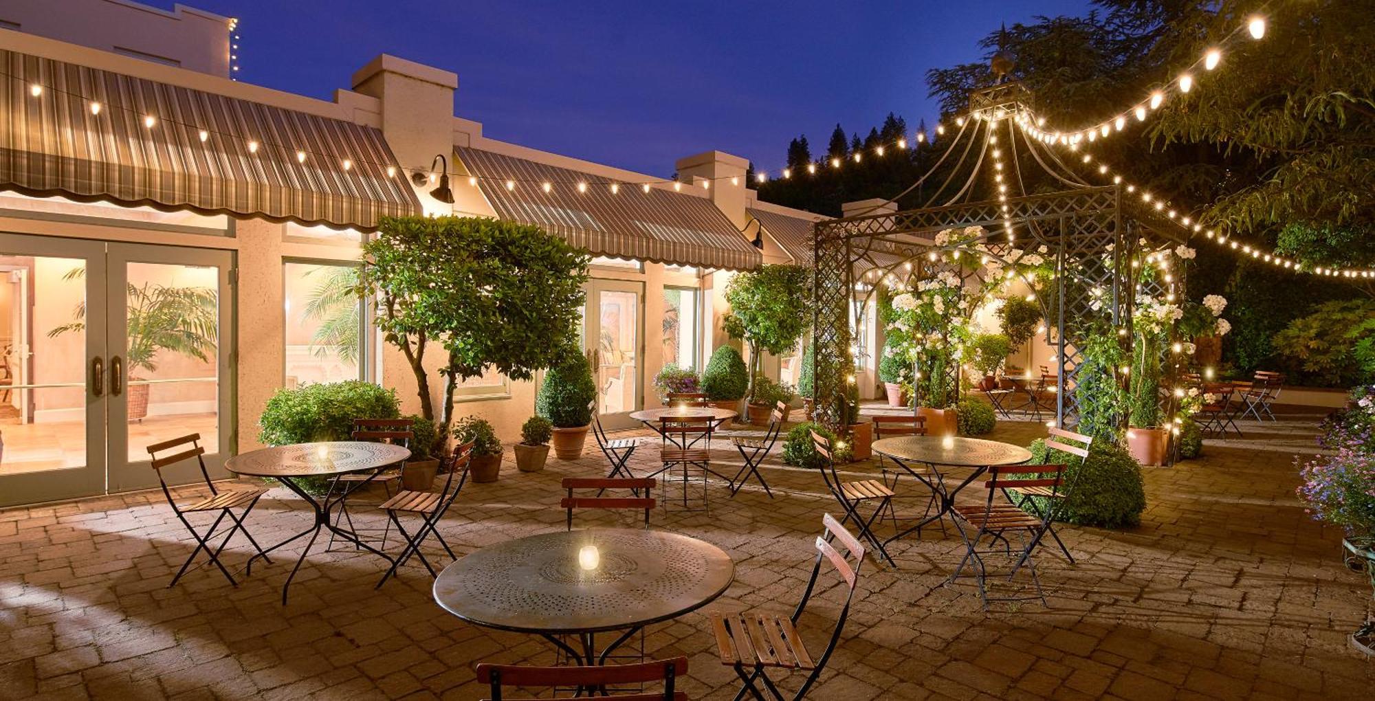 Ashland Springs Hotel Esterno foto